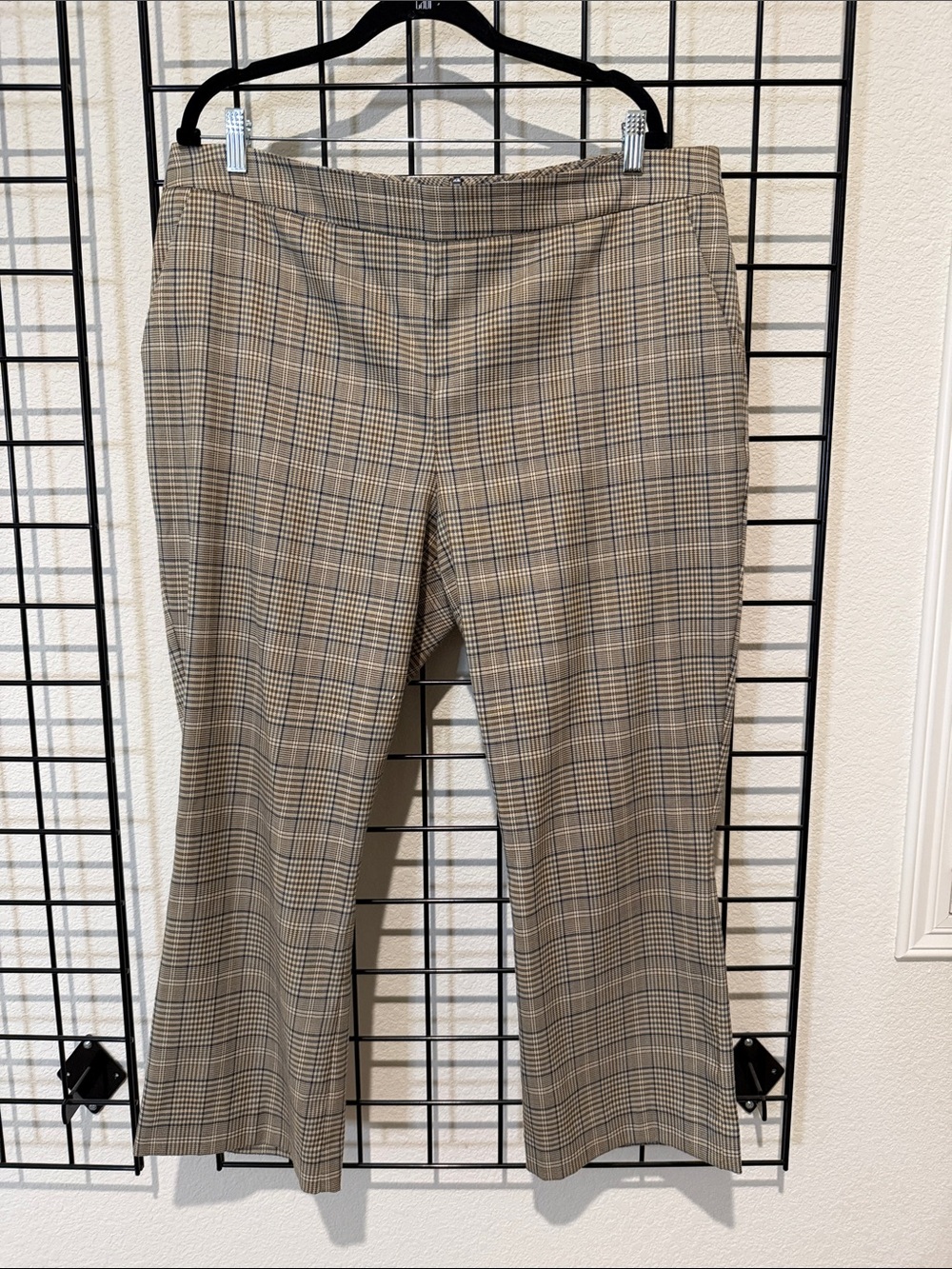 CAbi Beige Plaid Cropped Pants